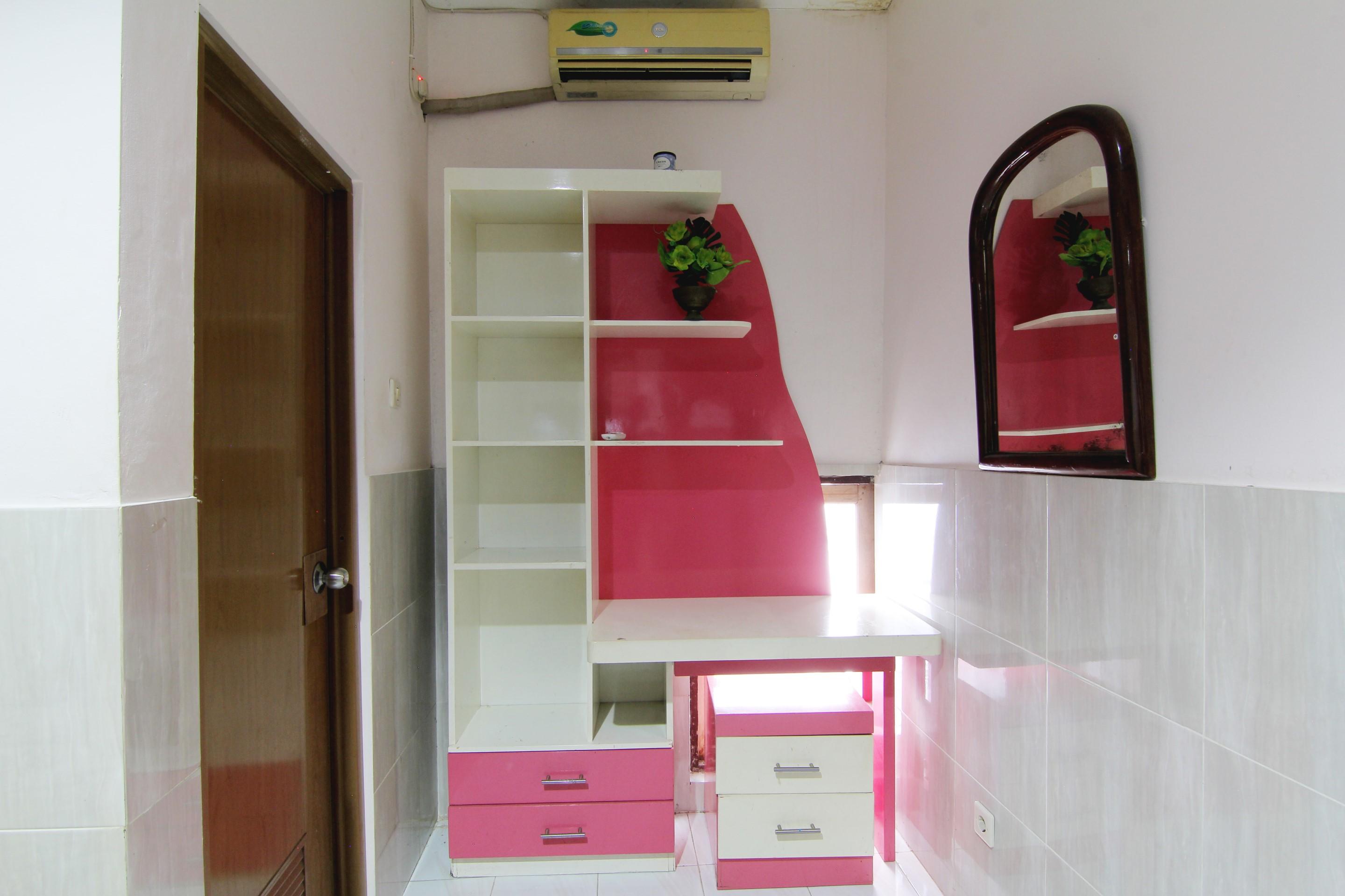Wanderlust Homestay Yogyakarta Exterior photo
